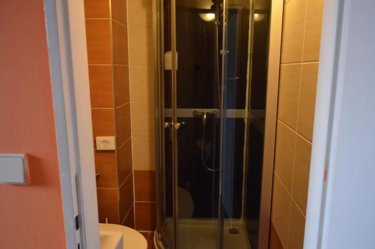 Penzion Vulture Ostrava Guest house